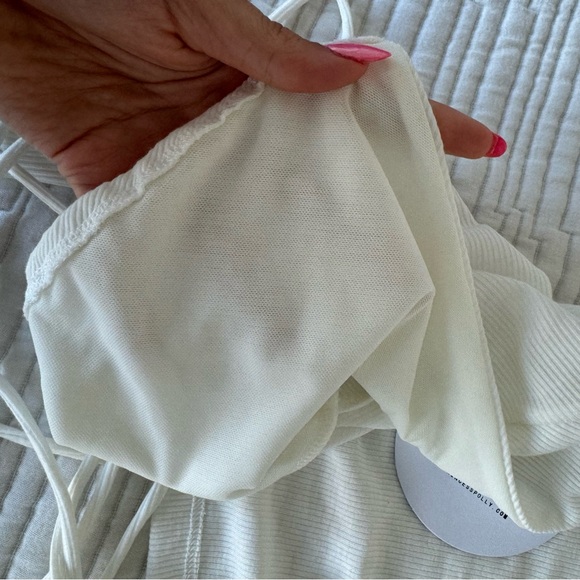 Princess Polly White Criss-Cross Top - Picture 5 of 5